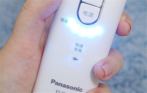 脱毛仪选购指南 深度解析脉冲光与激光的区别及强脉冲脱毛仪的优势